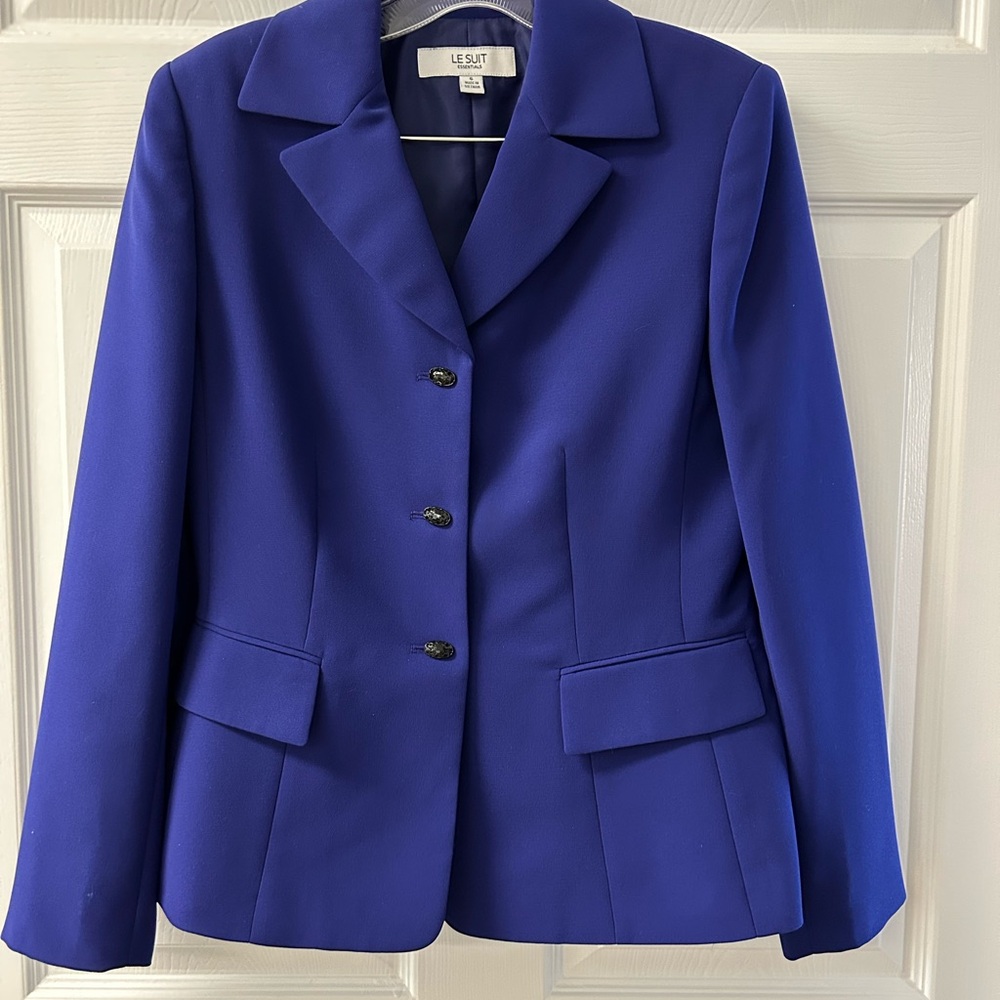 Le Suit Women's Royal Blue Blazer